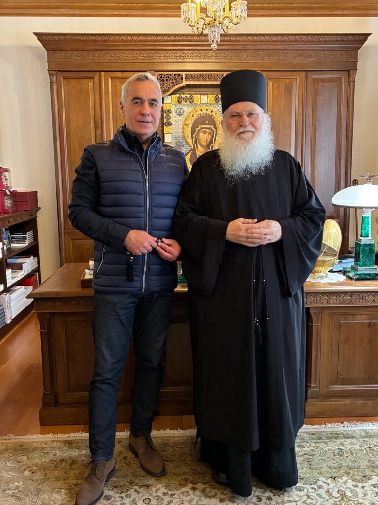 Călin Georgescu, vizită cu post și rugăciune la Muntele Athos