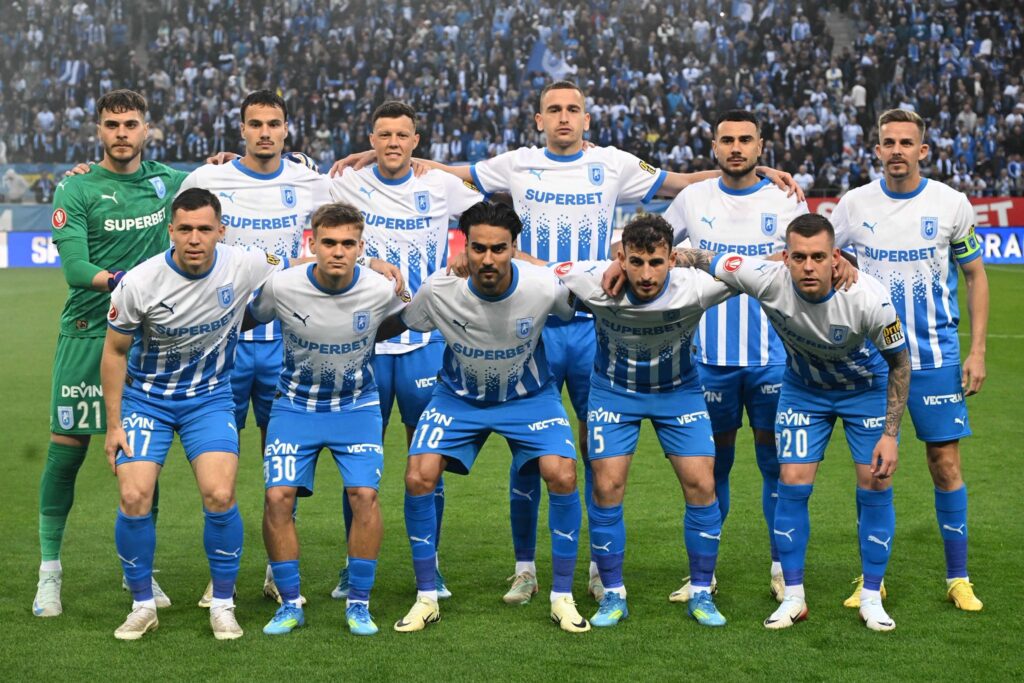 Campioana impresionează la toate capitolele! Universitatea Craiova domină echipa etapei a 9-a