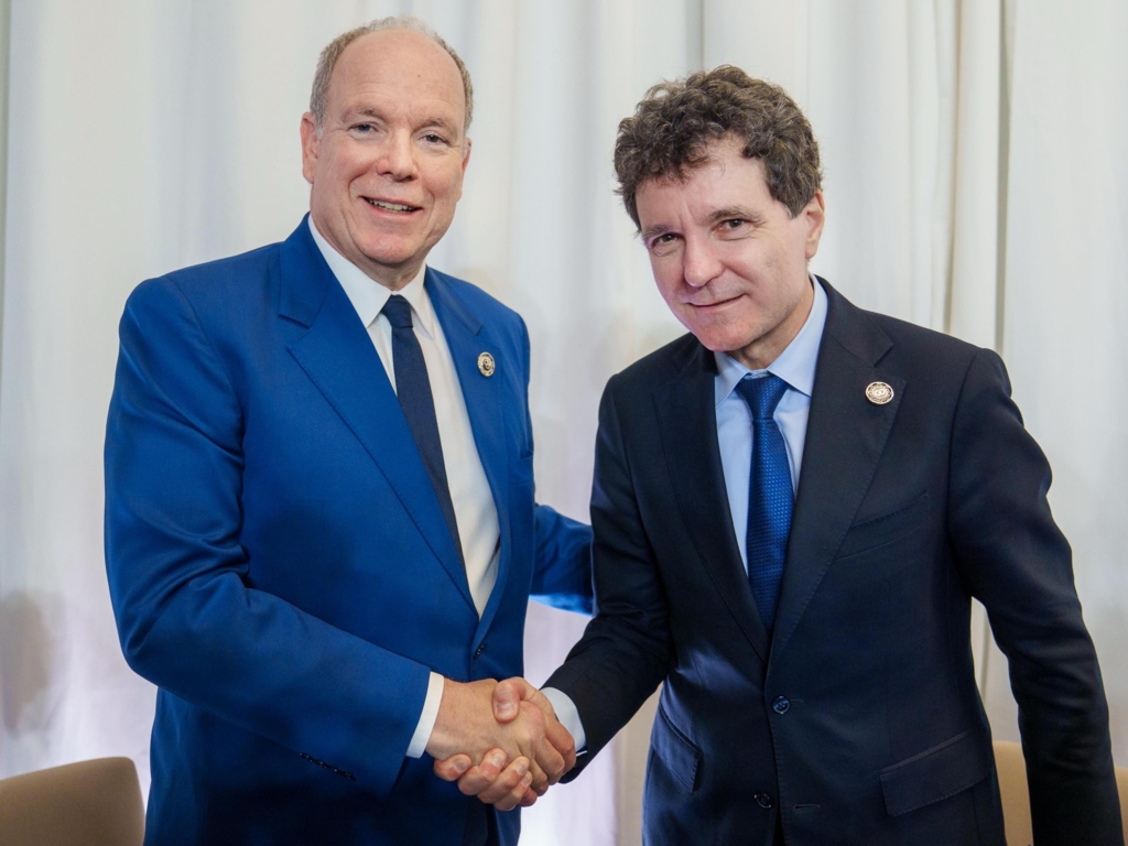 Nicușor Dan, discuții despre cooperare și securitate europeană cu Principele Albert al II-lea de Monaco