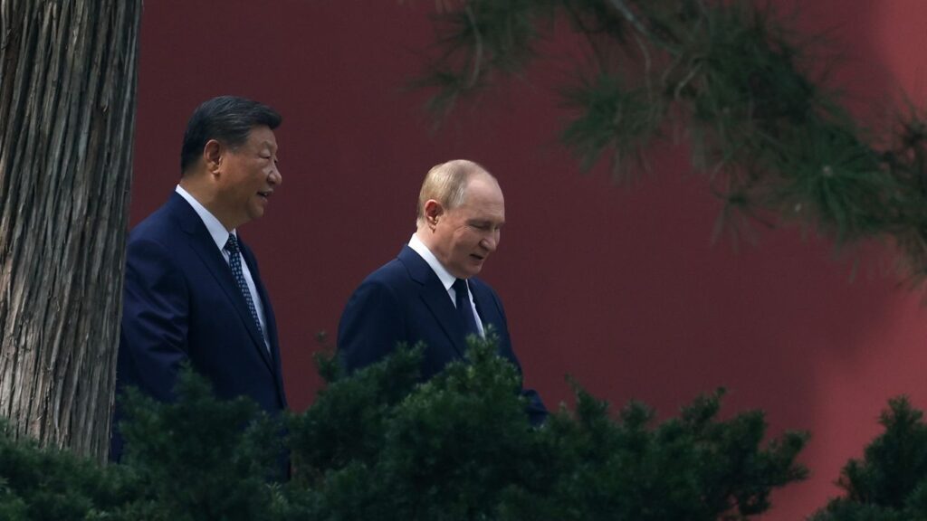 Putin părăseşte China după ce a anulat conferinţa de presă în absenţa unor rezultate tangibile