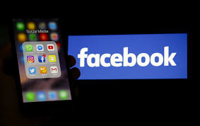 Raport al medicilor: TikTok și Instagram, comparate cu fumatul din cauza efectelor asupra tinerilor