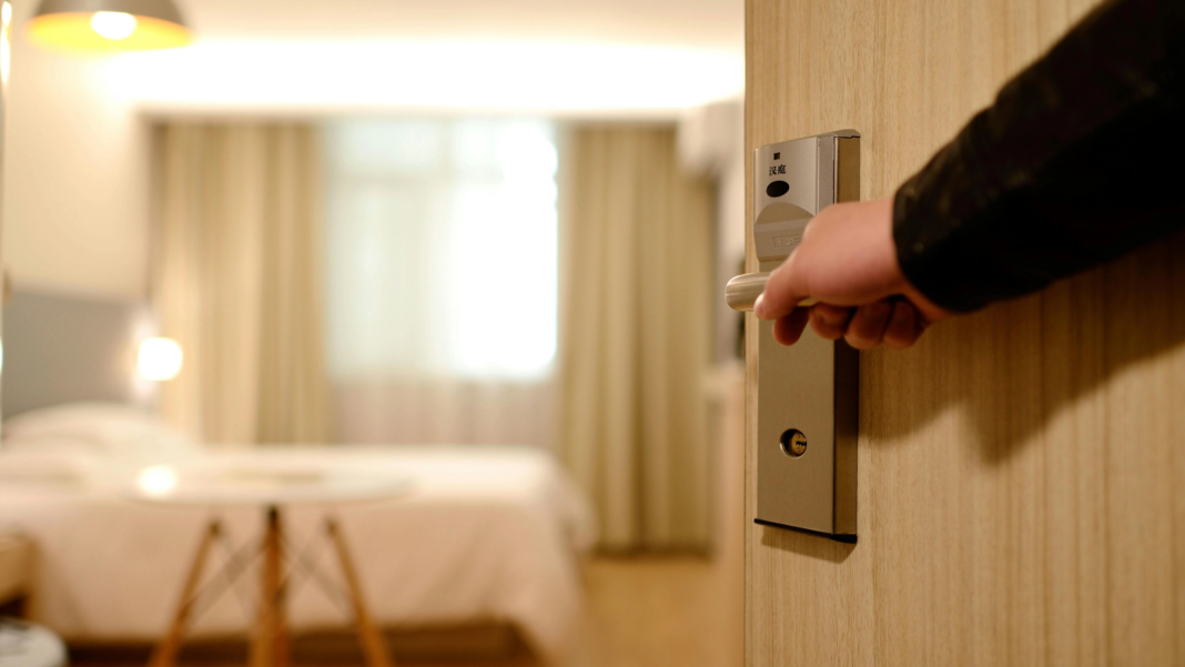Schimbări importante la închirierea locuințelor în scop turistic