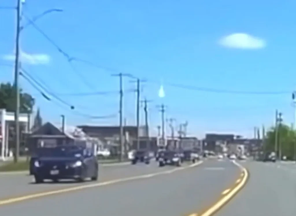 (VIDEO) Un meteorit a explodat deasupra SUA. Casele s-au zguduit din cauza bubuiturilor