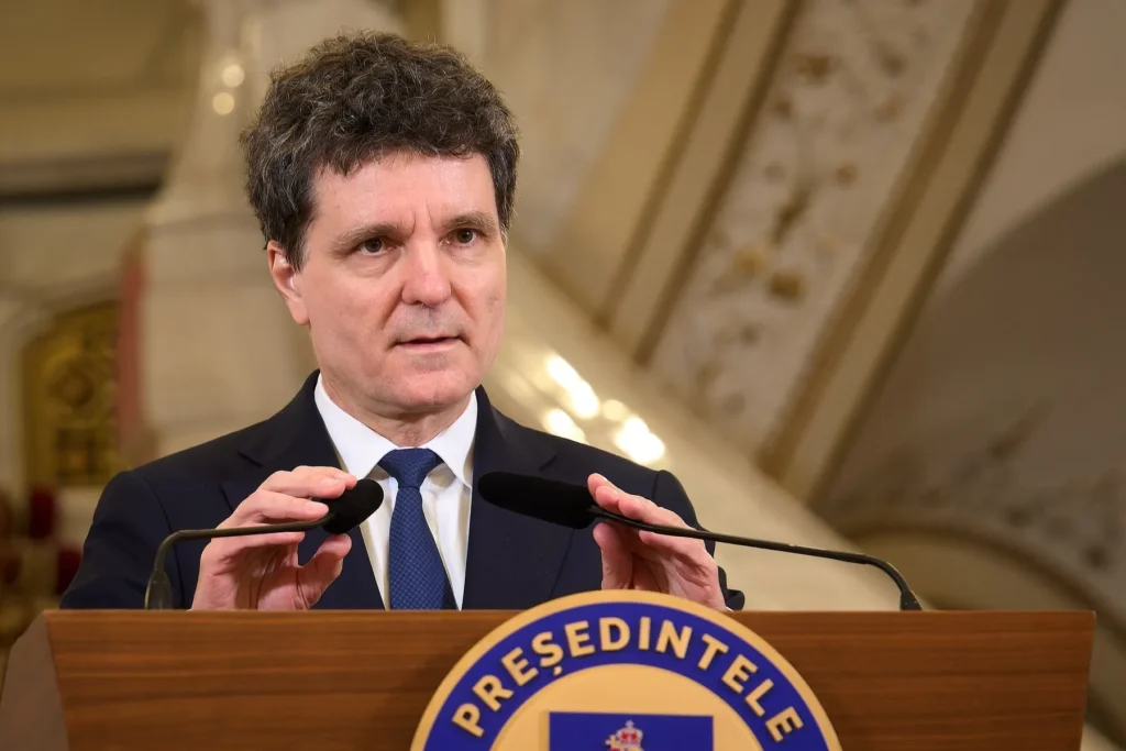 Nicușor Dan apelează la maturitate după prima rundă
