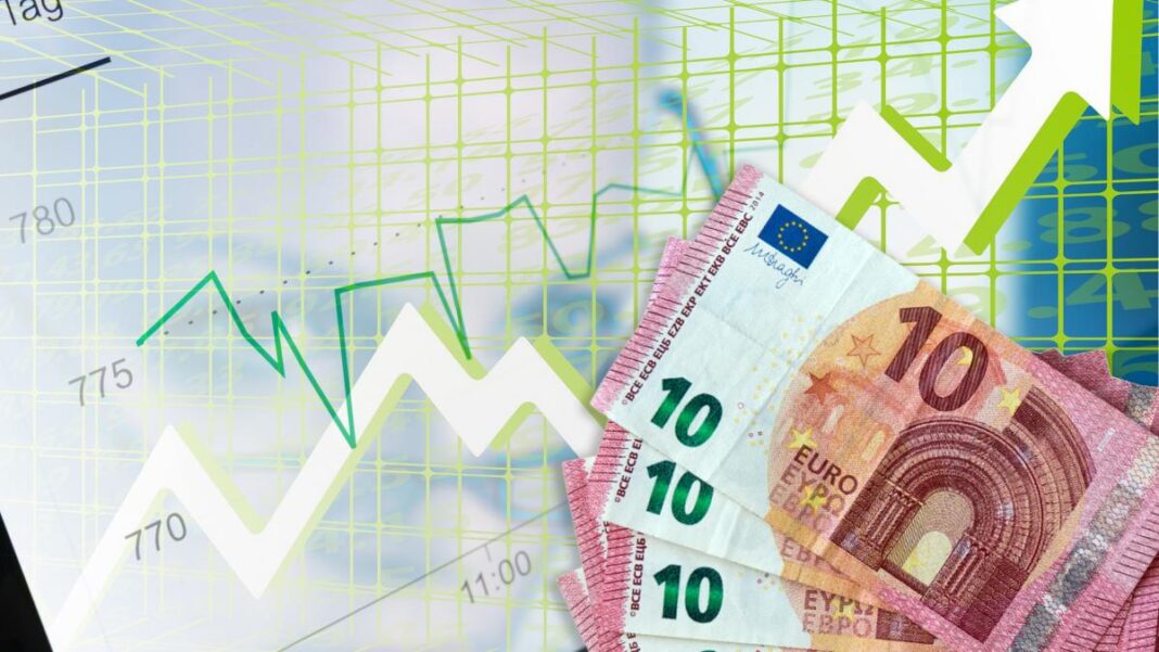 Cea mai mare valoare a euro, din istorie - 5,19 lei