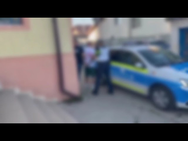 (VIDEO) Bărbat reținut după o altercație într-o societate comercială din Dăbuleni