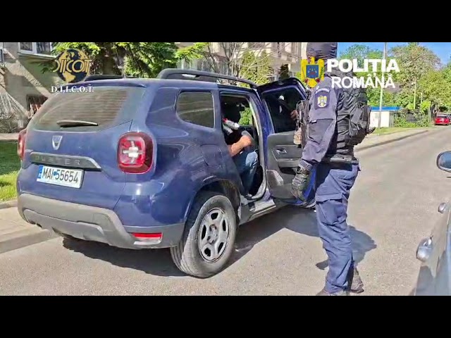 (VIDEO) Grup infracțional destructurat în Gorj: cămătărie, șantaj și trafic de droguri de mare risc
