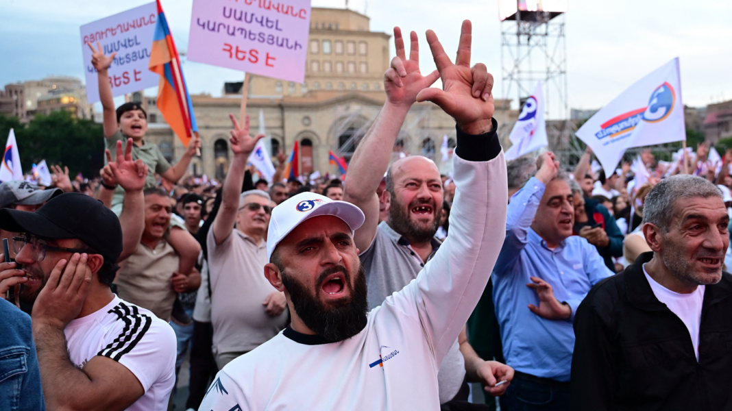Pentru armenii de rând care merg la urne pe 7 iunie, costurile economice ale îndepărtării de Rusia vor fi în prim-plan