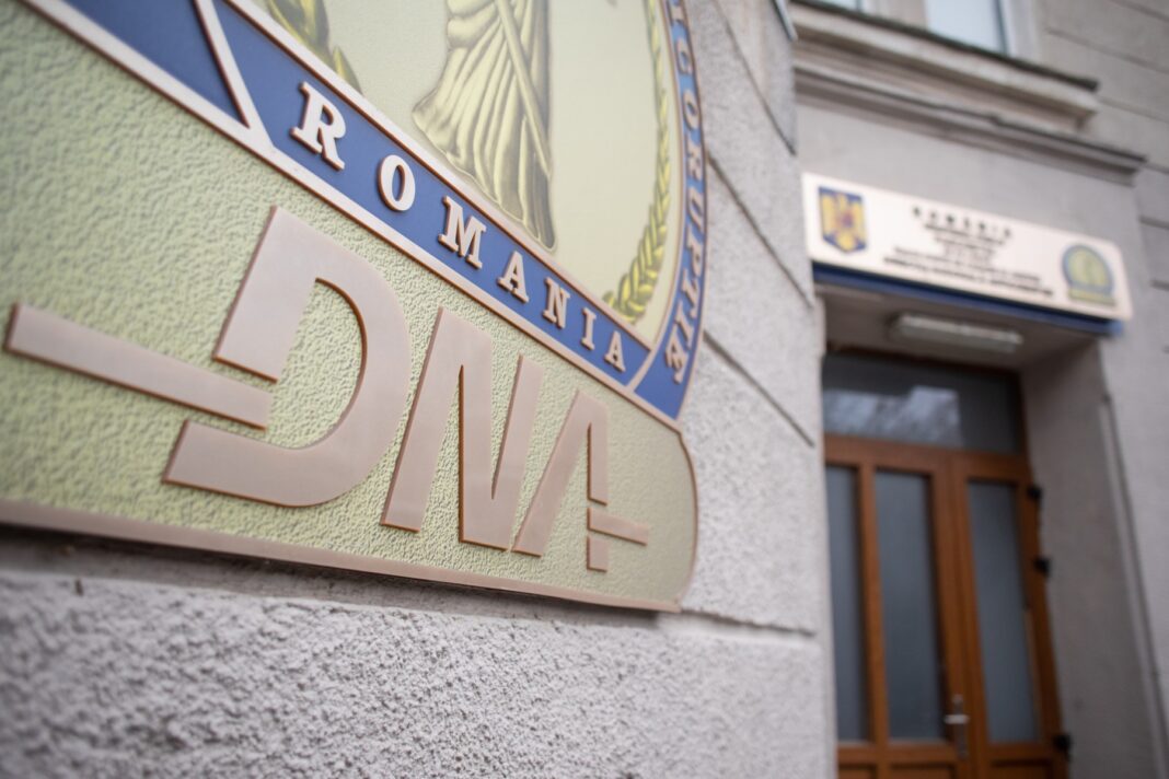 Șeful Serviciului Corp Control al ANPC, plasat sub control judiciar de DNA