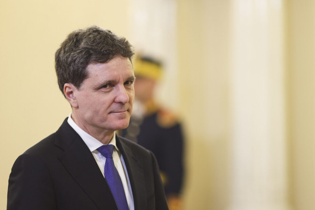 Nicușor Dan: Începerea negocierilor de aderare cu R.Moldova și Ucraina, o zi de referință pentru istoria extinderii UE