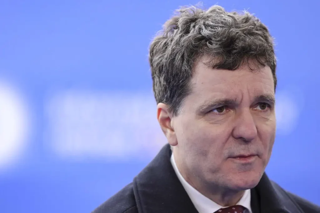 Nicușor Dan merge azi la Bruxelles pentru summitul de vară al liderilor UE