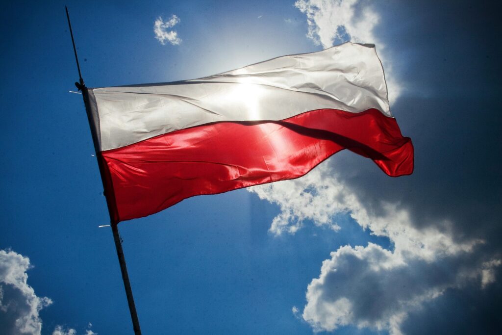 Polonia, pe cale să iasă din schema de împrumuturi a Băncii Mondiale datorită progresului economic
