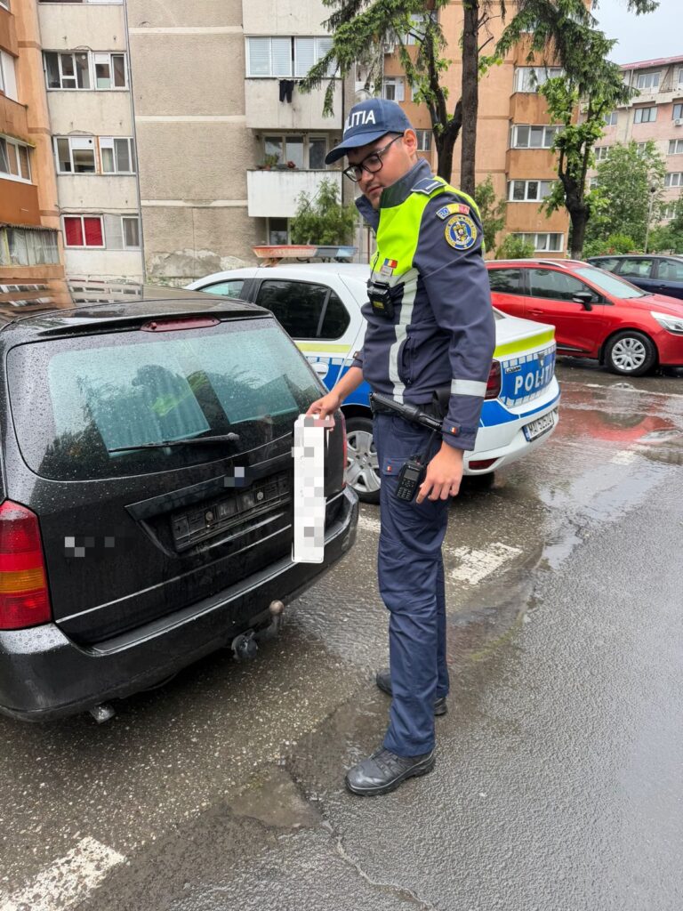 Șofer amendat cu 5.000 de lei pentru taximetrie ilegală în Râmnicu Vâlcea