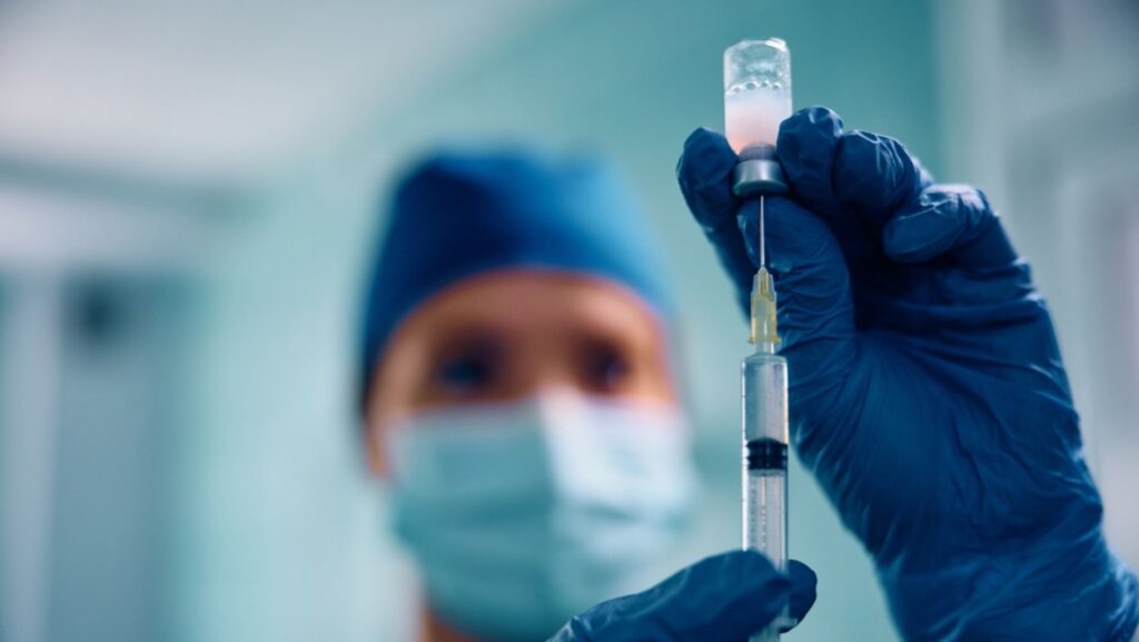 Medicul anestezist care se droga cu medicamente furate din spital a fost arestat preventiv