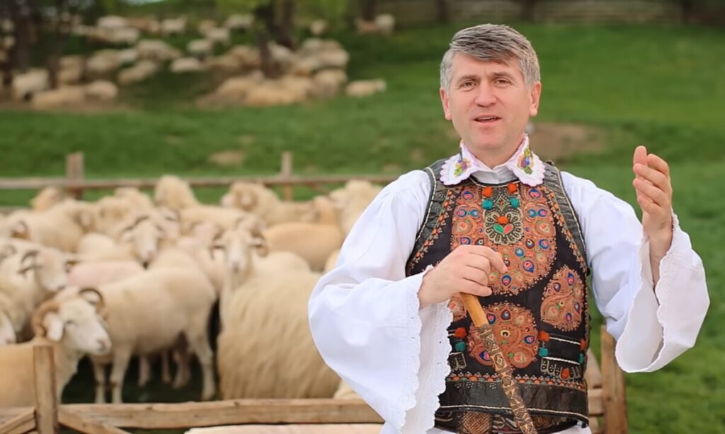 Pomohaci arestat și pentru trafic de droguri de risc