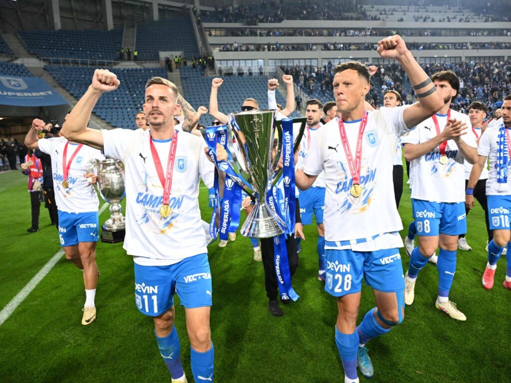 Vestea momentului la Universitatea Craiova: Adrian Rus rămâne „leu” pentru încă două sezoane!