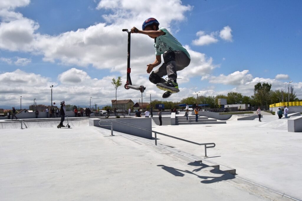 Regulament strict pentru noul Skate Park din Craiova. Casca este obligatorie, iar accesul copiilor sub 12 ani este interzis
