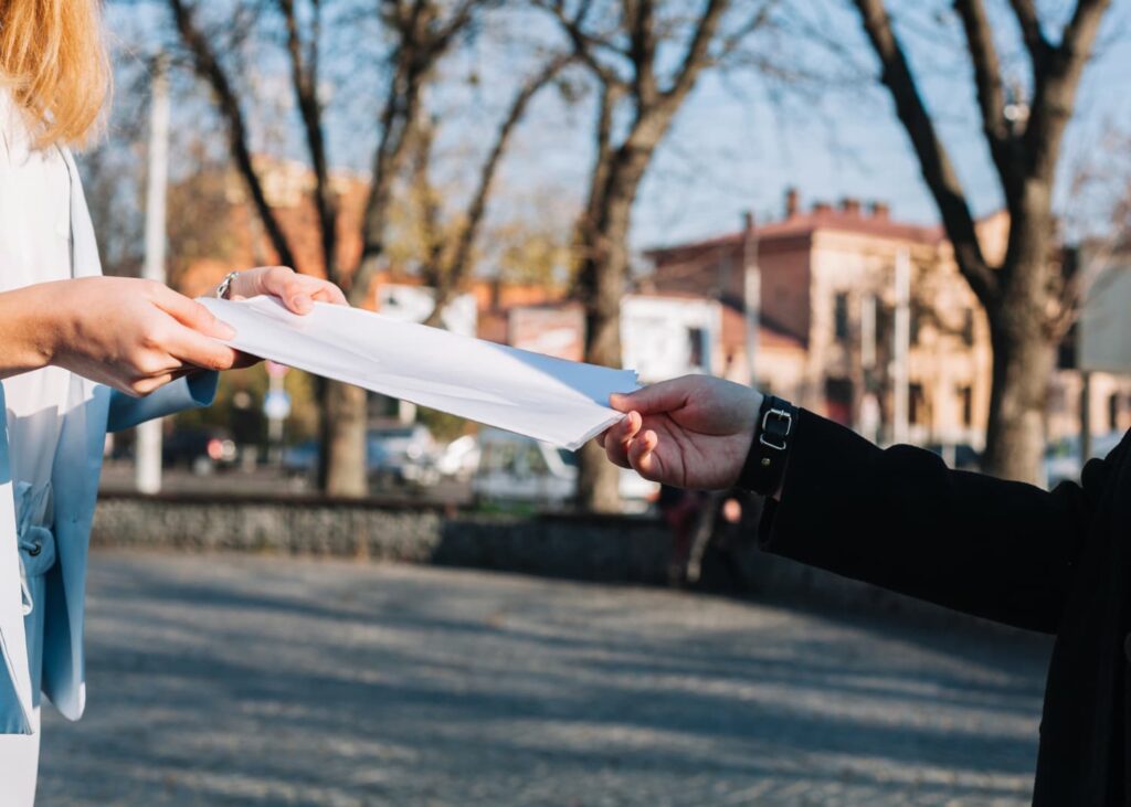 Care sunt avantajele colaborării cu o organizație de transfer de responsabilitate?