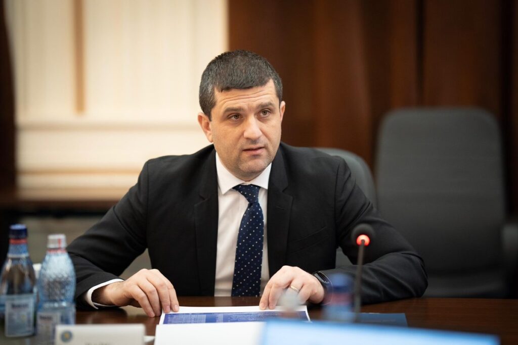 Miruţă: SAFE a repus în mişcare fabrici pe care guvernele le-au lăsat în uitare