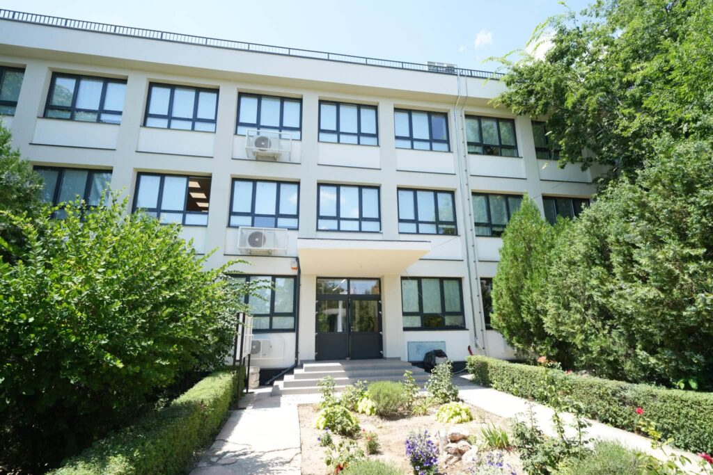 Liceul „Voltaire” din Craiova, complet modernizat cu fonduri europene