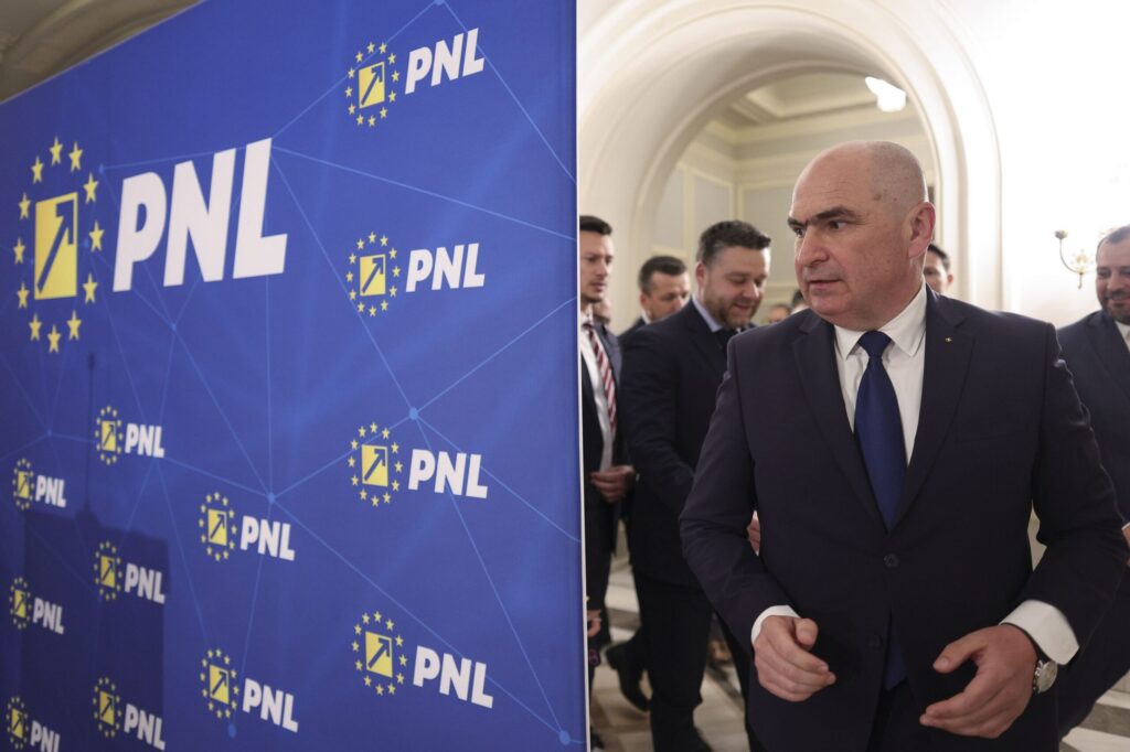 PNL cere convocarea Parlamentului în sesiune extraordinară pentru adoptarea legilor PNRR