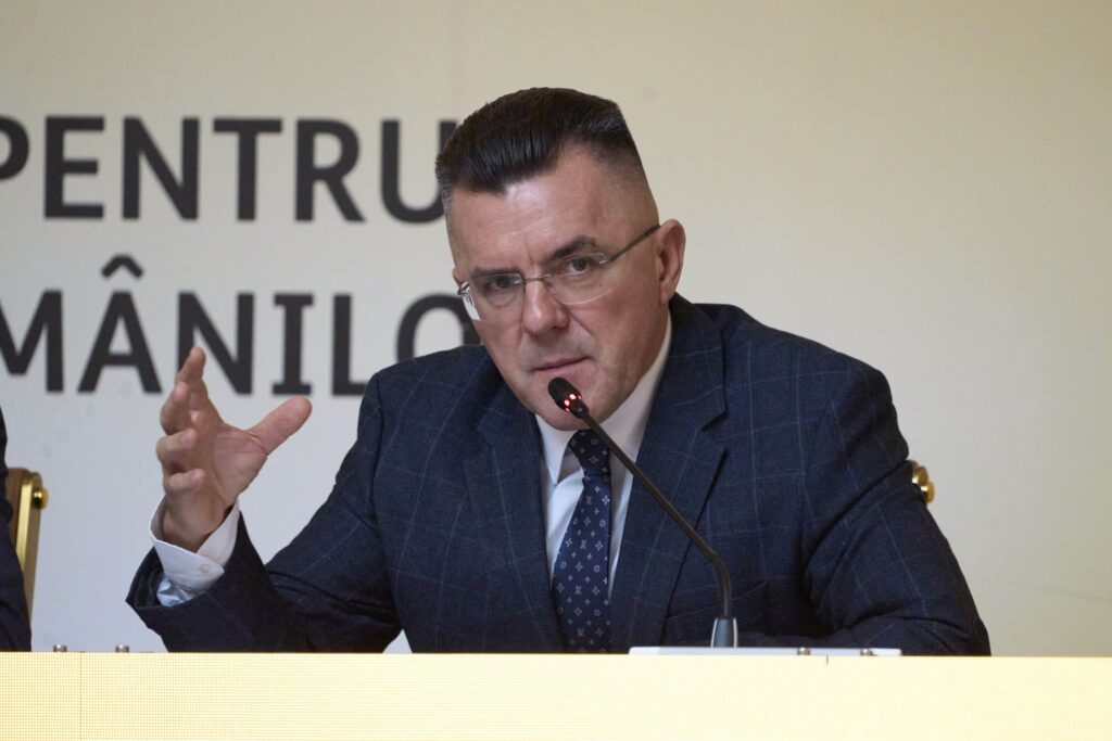 AUR atacă PSD: Dan Dungaciu spune că doar alegerile anticipate mai pot salva partidul
