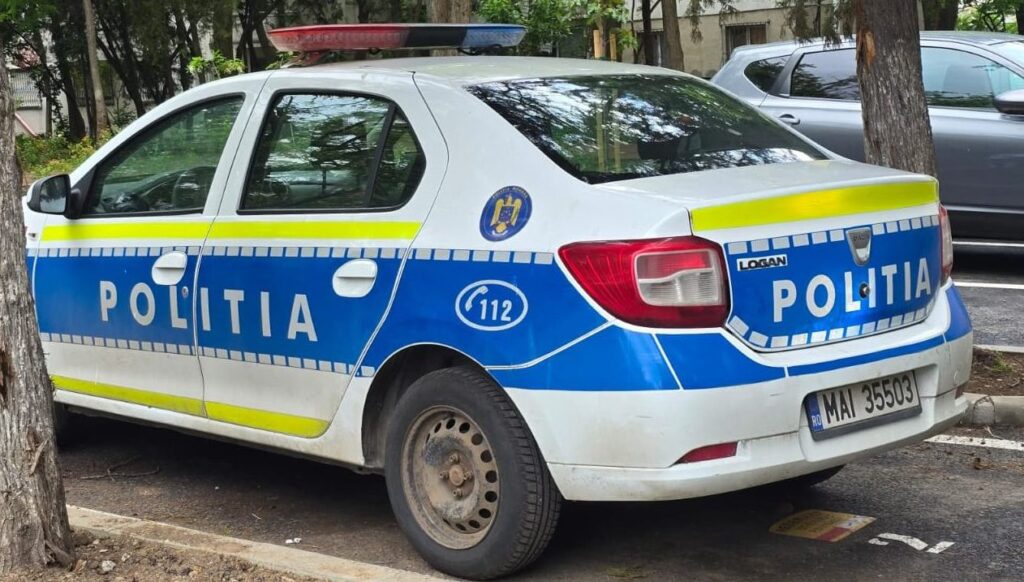 Maşină de poliţie, implicată într-un accident rutier în Eforie 