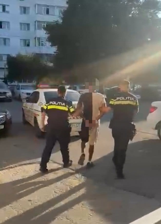 (VIDEO) Tânăr din Craiova, reținut după ce a furat o mașină și a fost prins băut la volan, fără permis