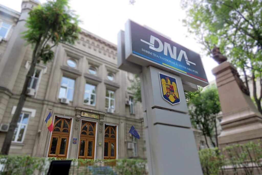 Un fost secretar de stat și directorul Autorității Fitosanitare, trimiși în judecată de procurorii DNA
