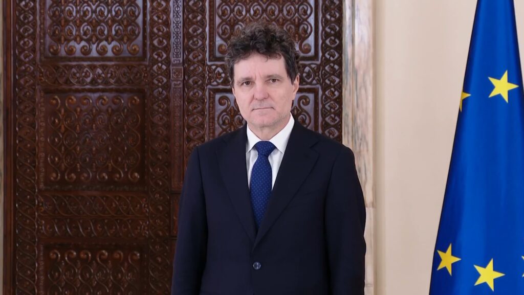 Nicuşor Dan: În multe zone administrative, România trăieşte într-o rutină care neglijează sau inhibă acţiunea. Dacă eşti funcţionar public, eşti tentat să nu faci nimic, ca să nu greşeşti