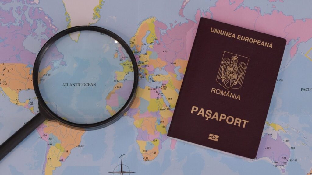 Paşaportul românesc ocupă în prezent locul 11 în lume. Românii pot călători fără viză în 178 de destinații