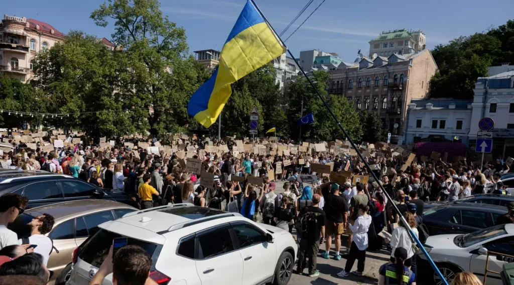 Proteste în Ucraina după demiterea ministrului Apărării, Mihailo Fedorov