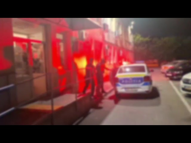 (VIDEO) Tânăr din Craiova, reținut după ce ar fi smuls banii unui bărbat pe bulevardul 1 Mai