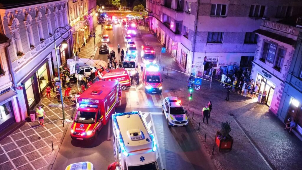 Șoferul care a accidentat mortal doi pietoni și a rănit grav un altul pe o stradă din Brașov, cercetat în libertate