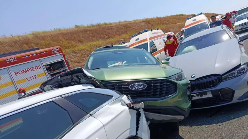 Carambol cu șase mașini pe Autostrada Soarelui