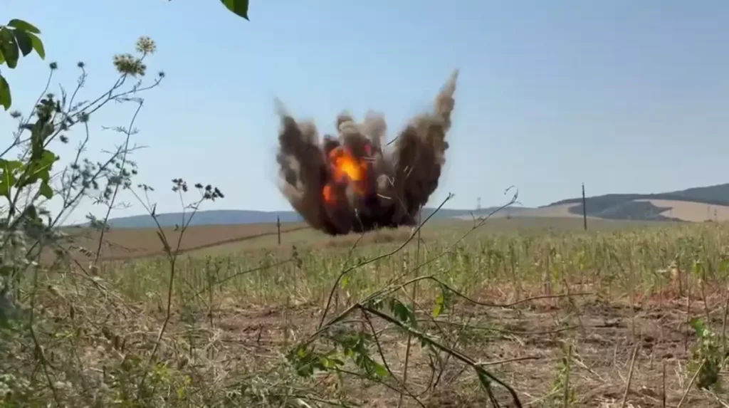 Drona căzută vineri în județul Tulcea a fost detonată controlat, la fața locului