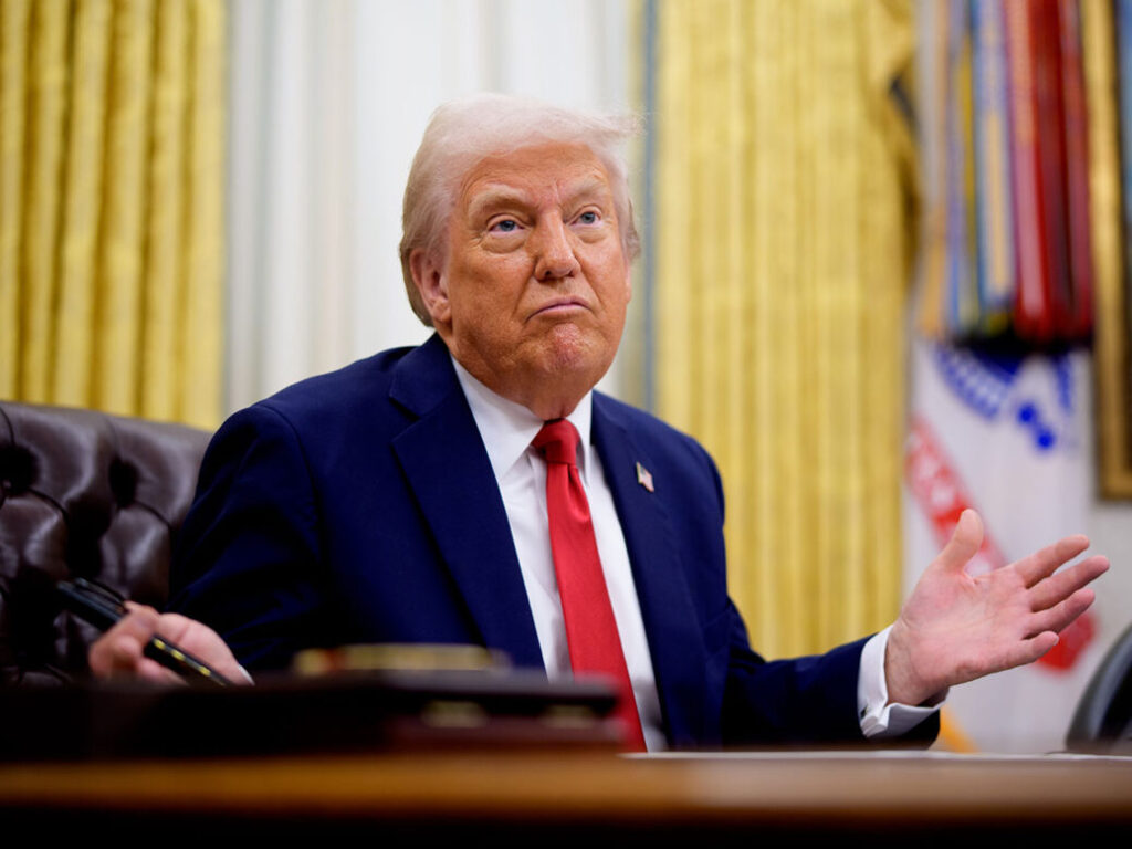 Donald Trump încearcă din nou să introducă o taxă pentru vizele de muncă ale străinilor calificați