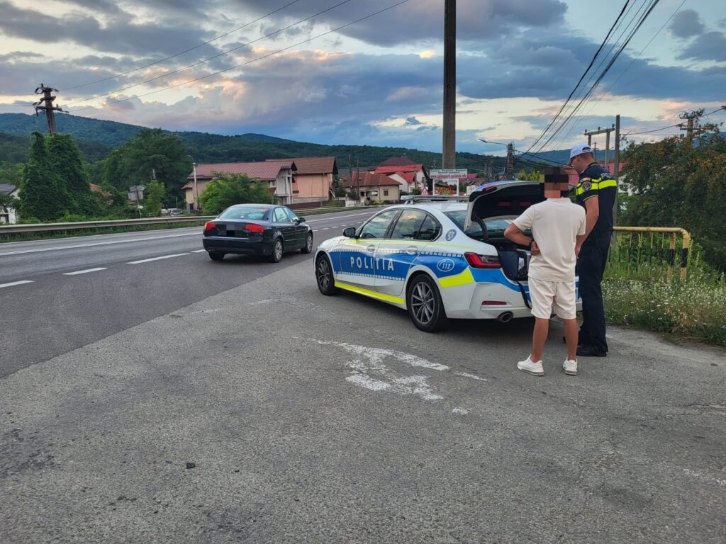 Vâlcea: Șofer prins conducând sub influența drogurilor