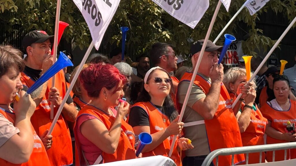 Dragoș Pîslaru: Sindicatele se opun unei legi a salarizării care ar aduce creşteri de 80% în sectorul public