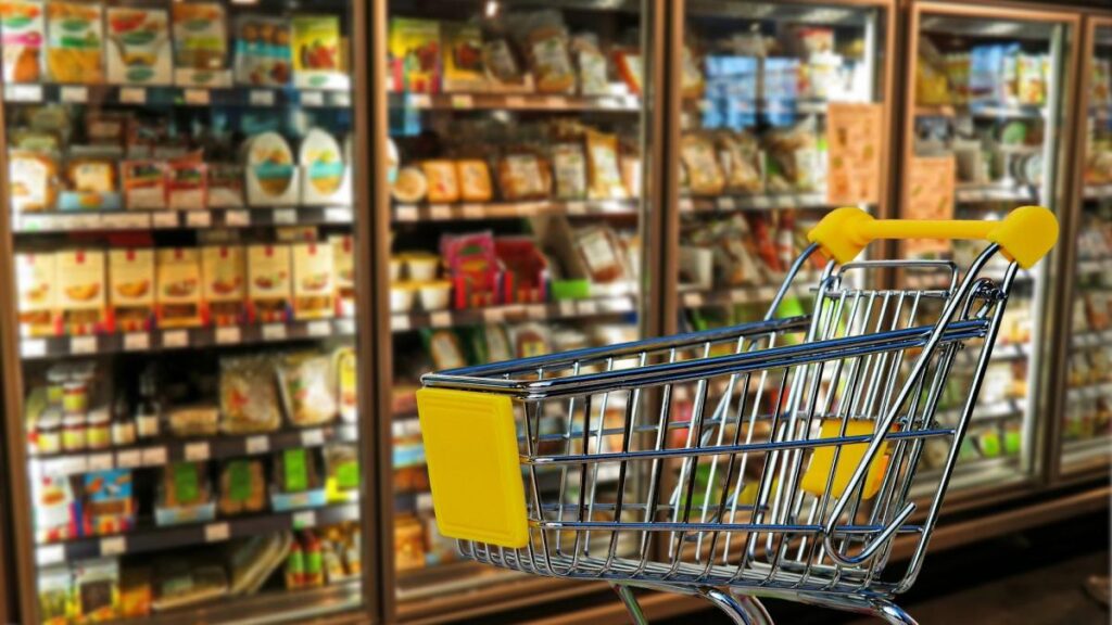 Supermarketurile au luat măsuri pentru reducerea consumului de electricitate