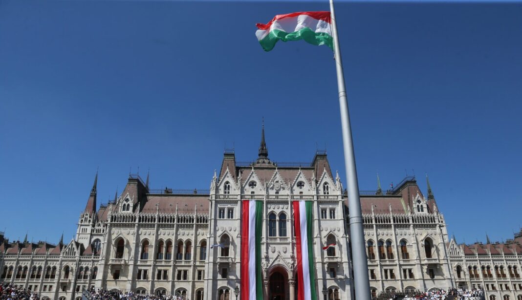 Ungaria expulzează zece diplomați ruși de pe teritoriul său