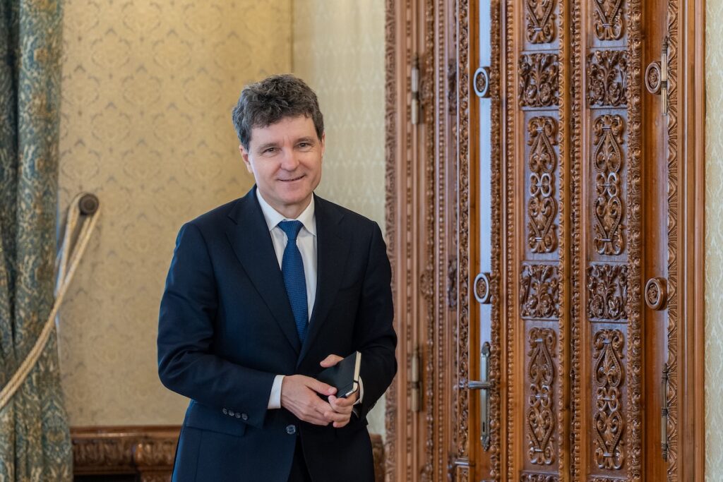 Nicușor Dan anunță consultări cu liderii partidelor pentru desemnarea unui premier