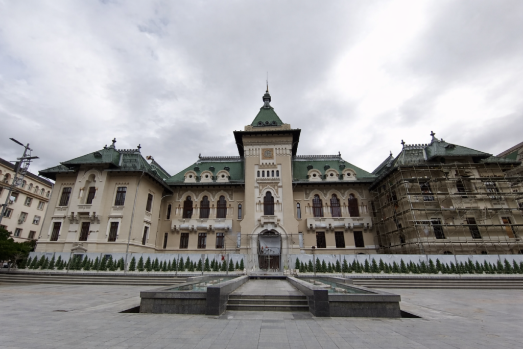 Prefectura Dolj revine la Palatul Administrativ. Activitatea cu publicul va fi suspendată timp de trei zile