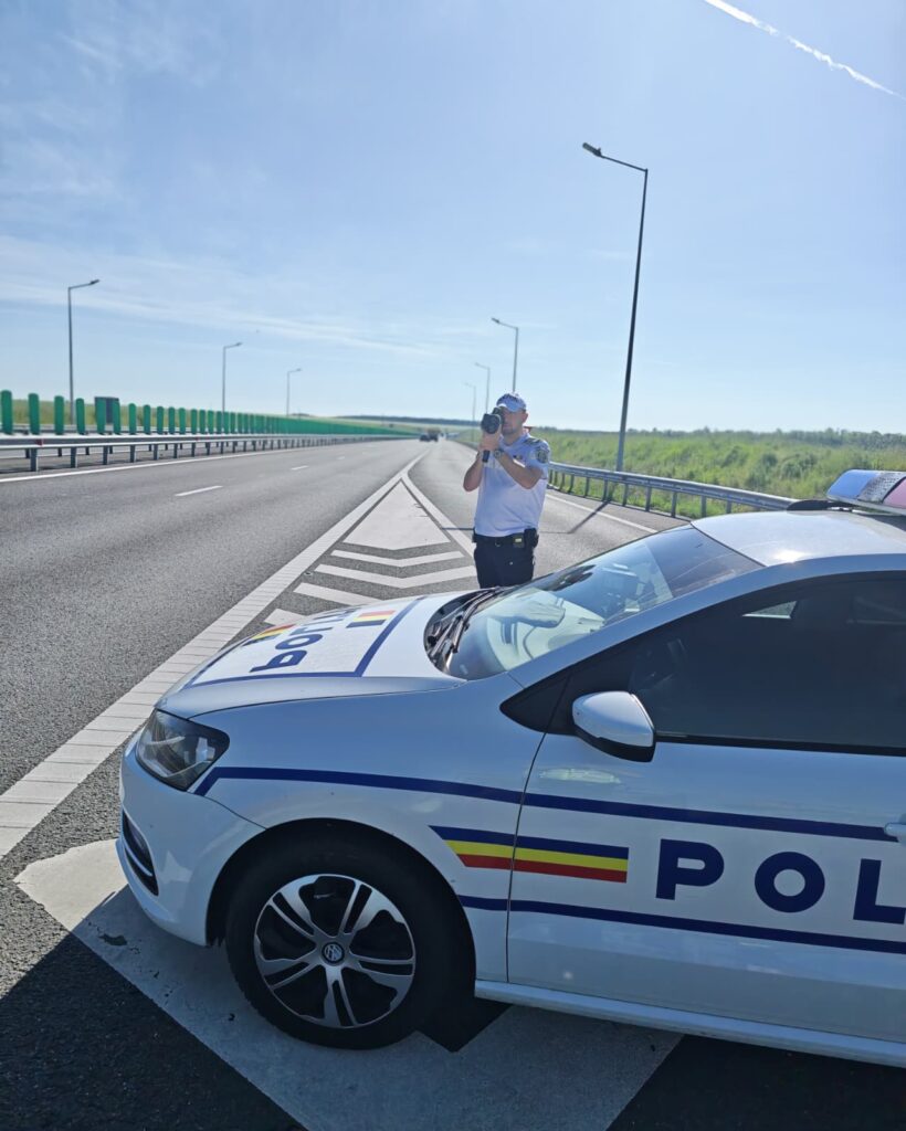 Craiova: Prins cu 111 km/h pe un bulevard din oraș. Polițiștii doljeni au dat amenzi de peste 21.000 de lei