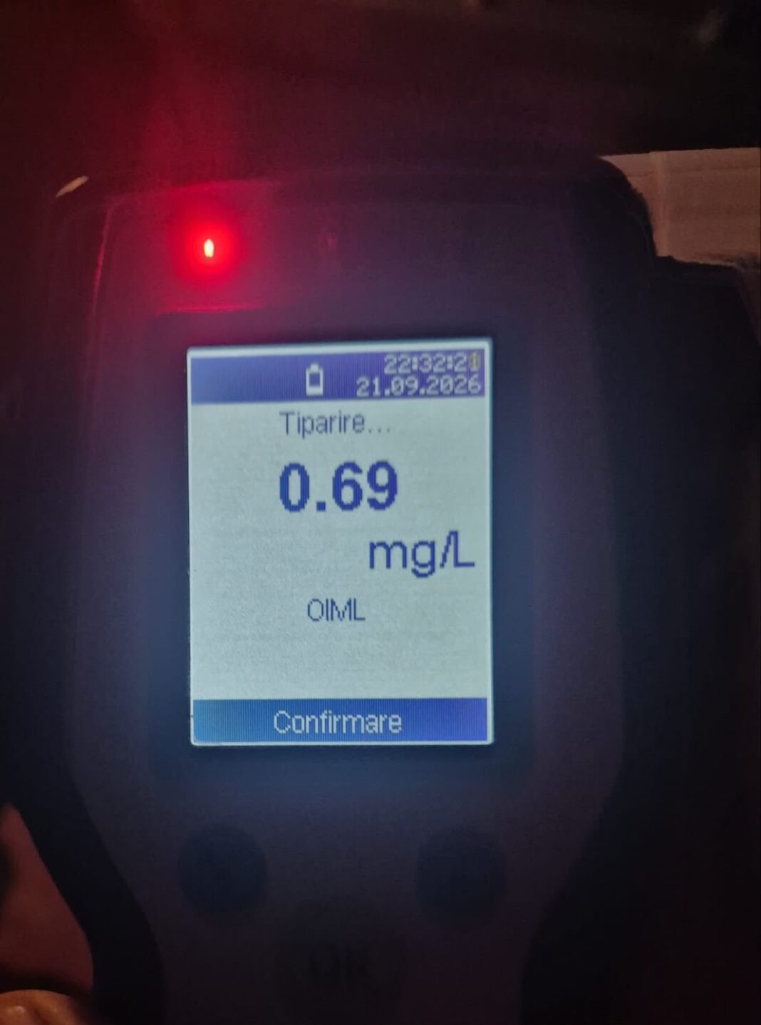 Un șofer cu 0,69 mg/l alcool în aerul expirat, implicat într-un accident la Râureni