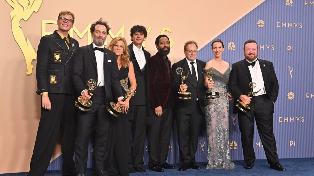 Premiile Emmy 2026. Matthew Rhys şi Jean Smart intră în istoria prestigioaselor premii