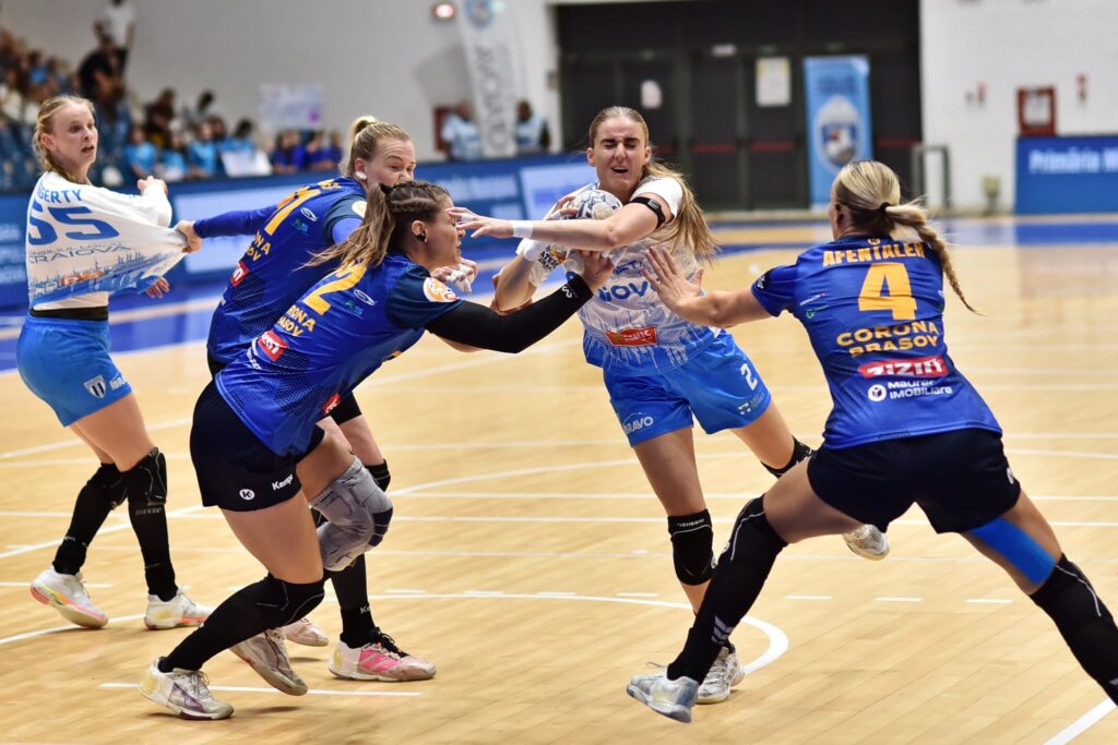 Handbal (f) / SCMU Craiova, revenire nesperată în derby-ul cu Corona Brașov
