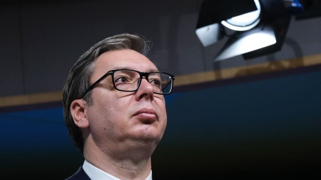 Parlamentul Serbiei a fost dizolvat. Președintele Vucic anunță alegeri anticipate