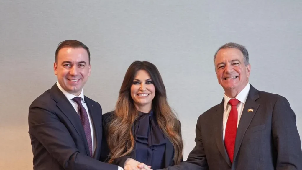 Ambasadoarea SUA în Grecia ar fi spus că Washingtonul s-a implicat în schimbarea guvernului Bolojan. „Putem face asta oricărei țări”