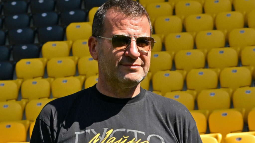 Un om de afaceri bulgar, proprietar al clubului Botev Plovdiv, a fost împuşcat în cap